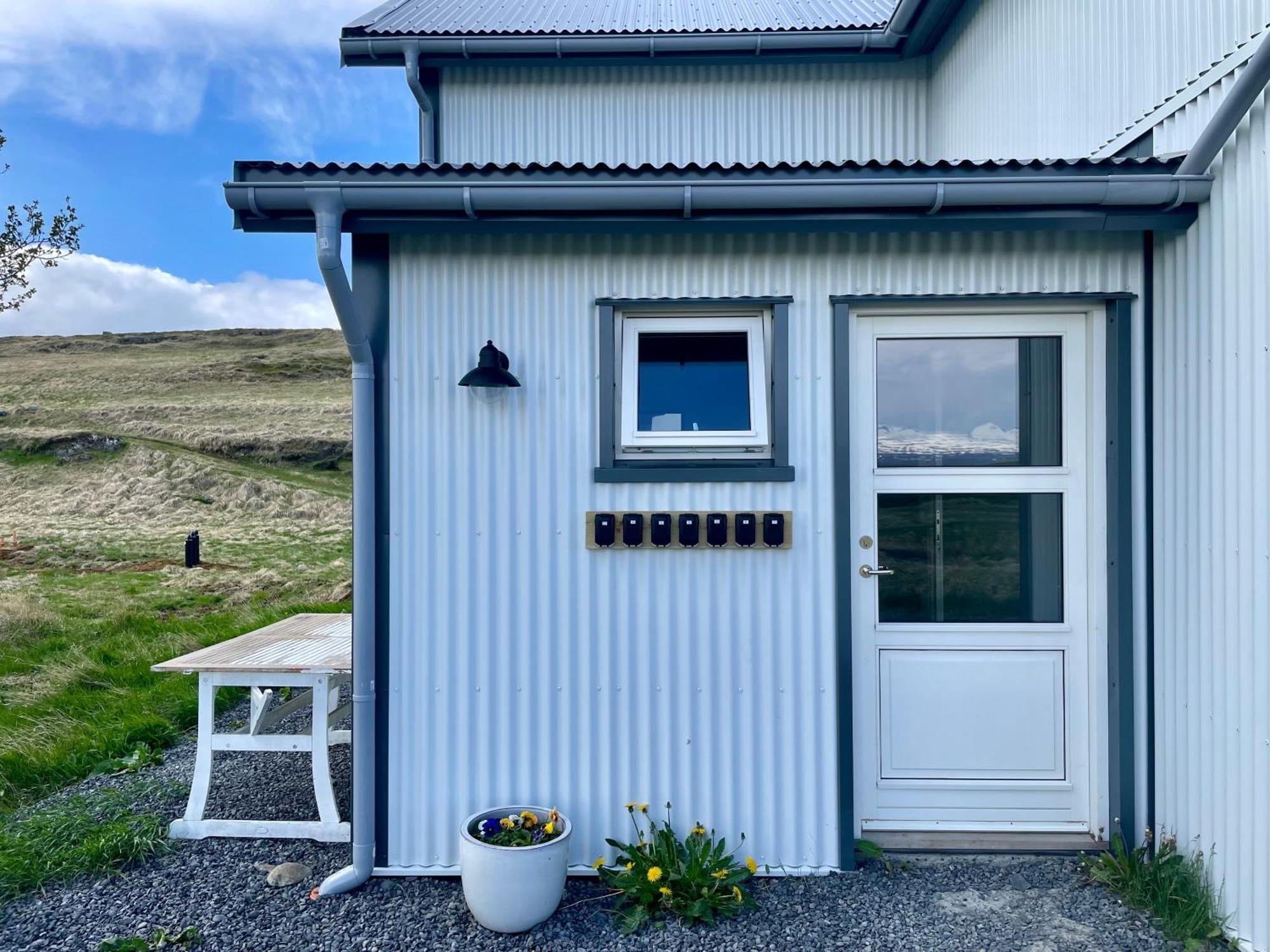 Lindarholl Guesthouse Stori-Bakki المظهر الخارجي الصورة